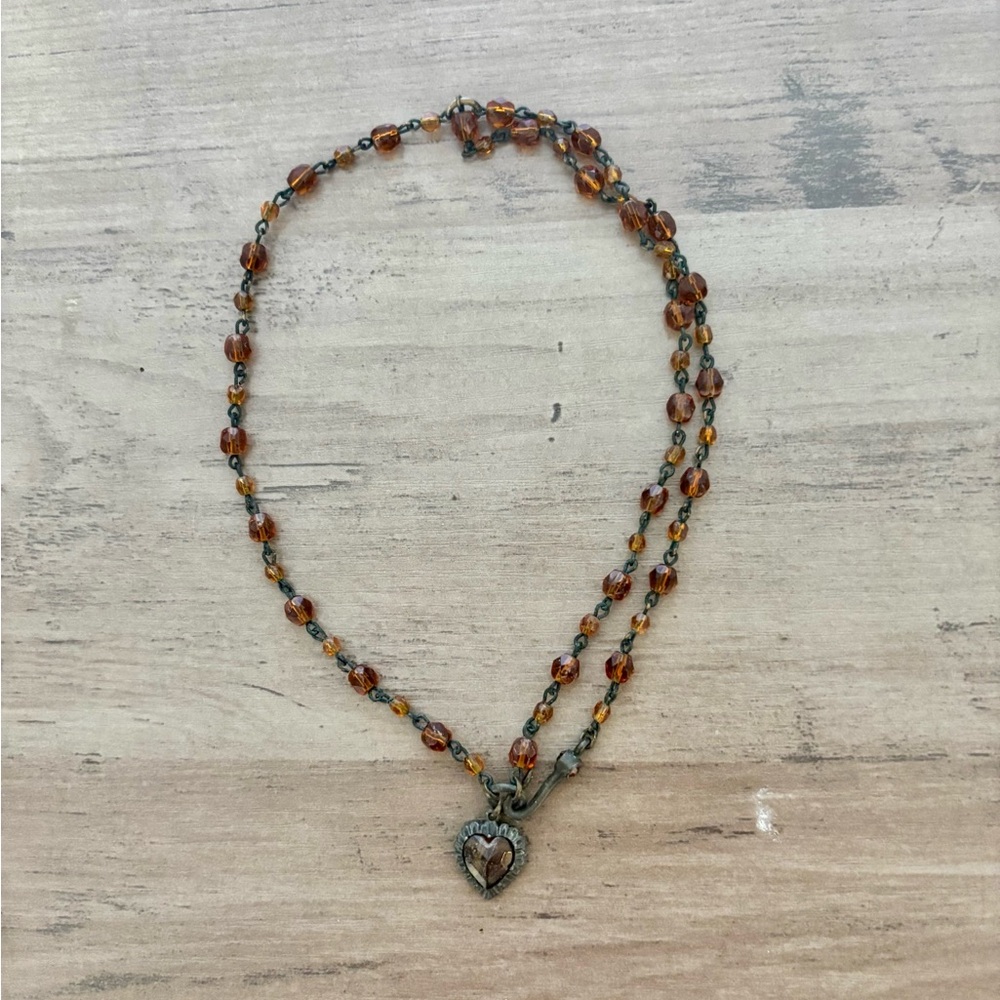 Vintage Amber Heart Necklace - Picture 4 of 4